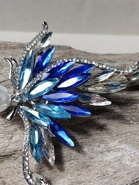 New Butterfly Brooch Blue & Clear Navette Rhinestones Faux Pearl